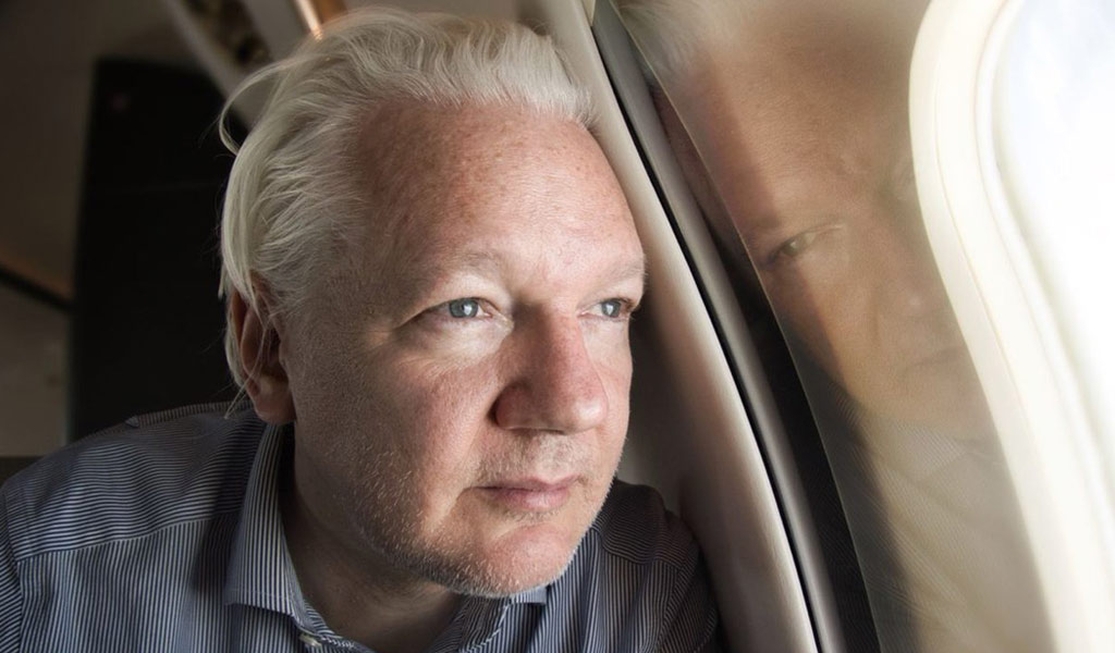 Assange, ese hombre valiente