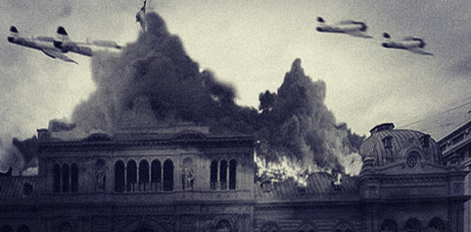 Bombas sobre Plaza de Mayo