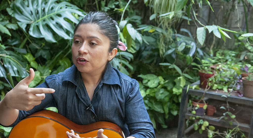 «Me interesa ponerle alas al canto»