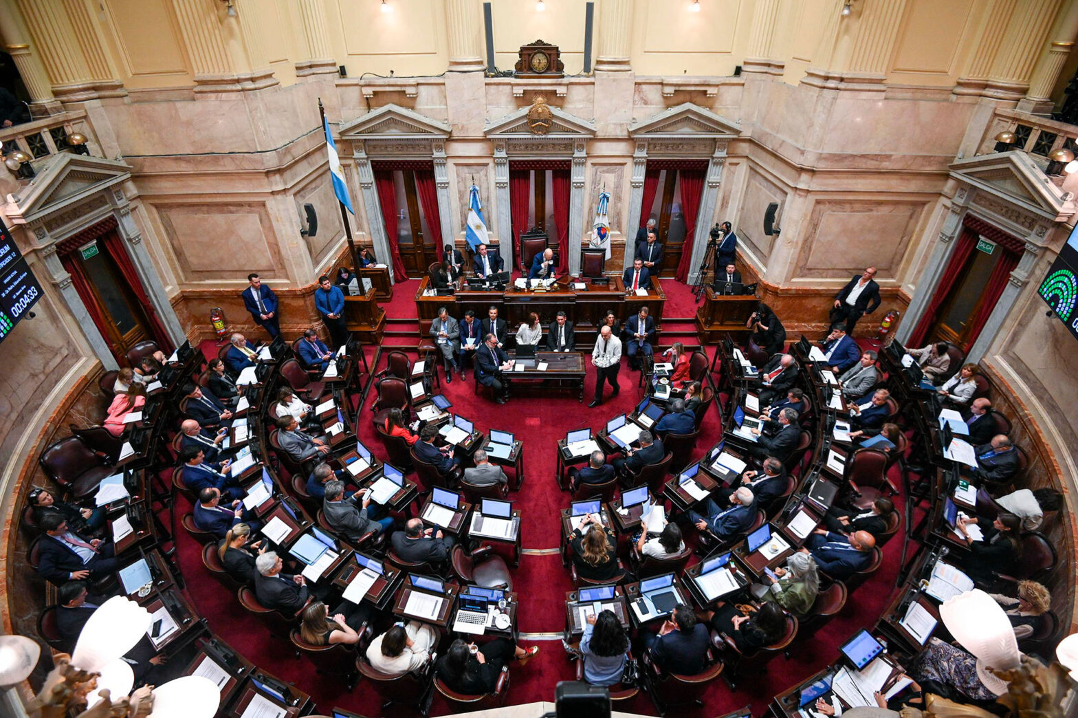 Pelea de fondo por el Senado