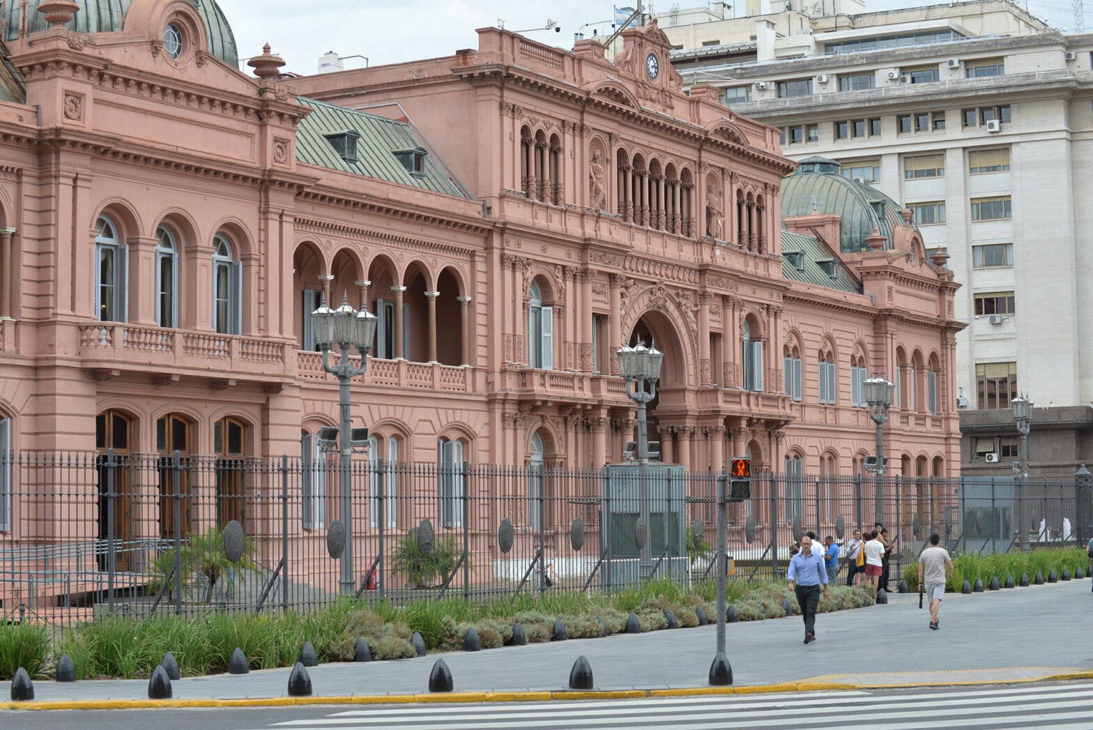 Algo huele a podrido