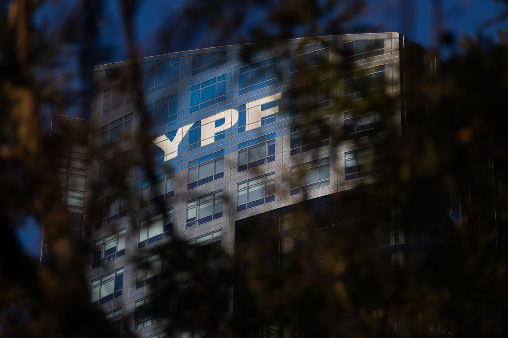 YPF, entre el fallo y el relato