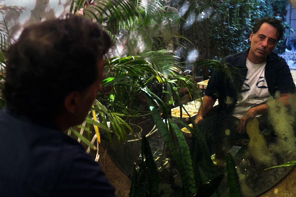 «El teatro es un enigma»