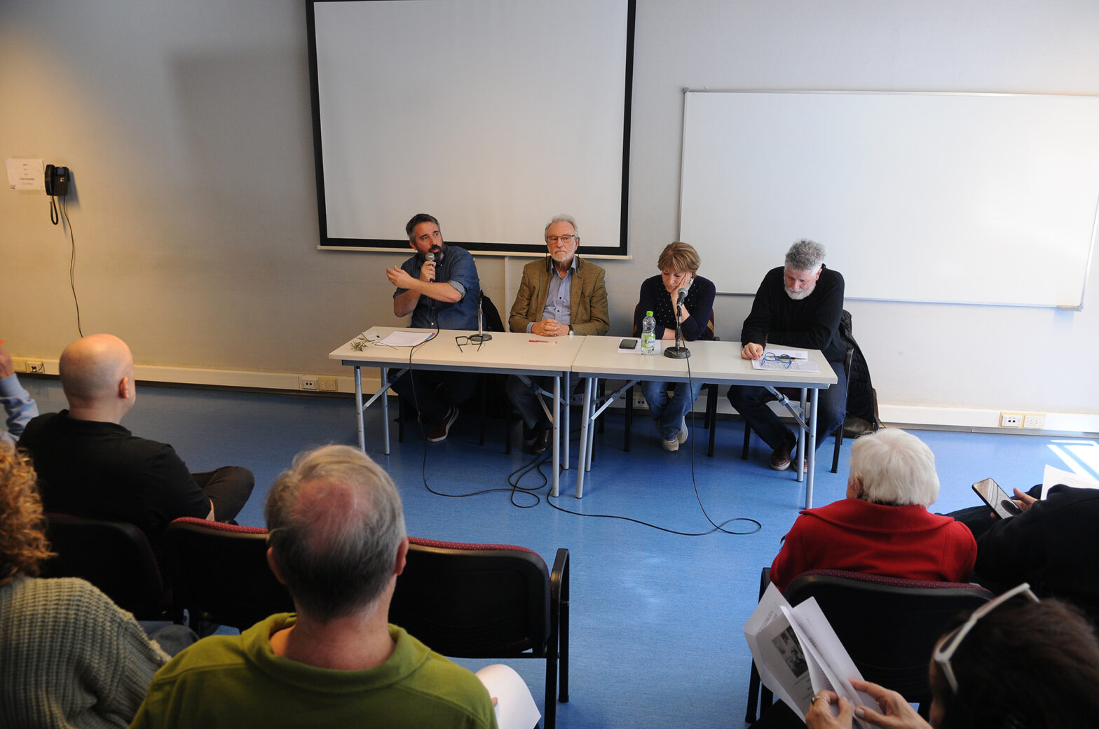 Cartelera para la batalla cultural