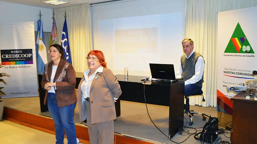 Saladillo: democracia y cooperativismo