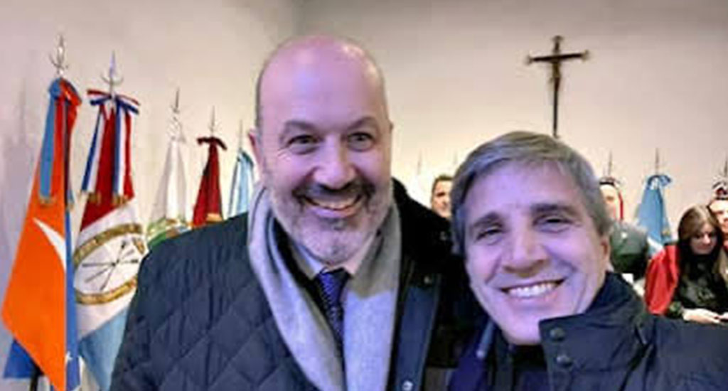 El pibe y los intocables