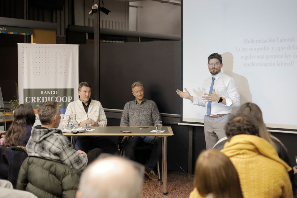 Economía al servicio de las personas